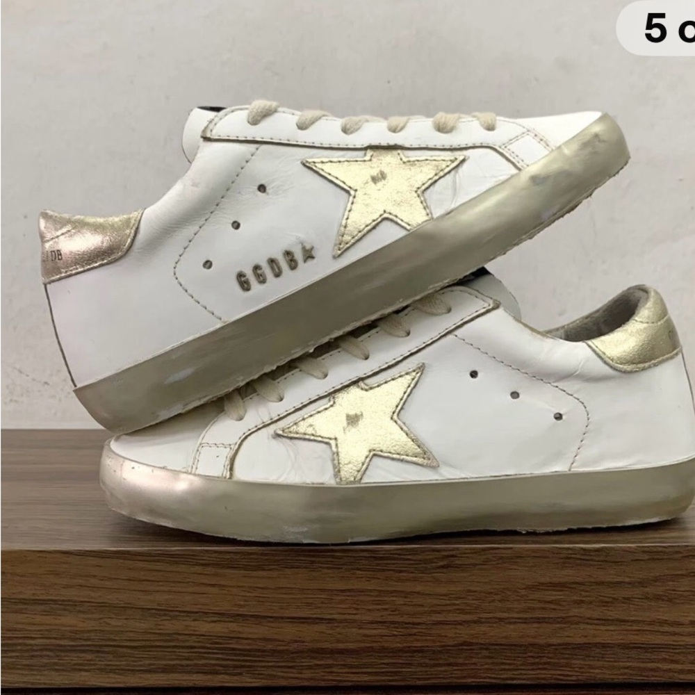 Golden Goose white leather snickers, size 5